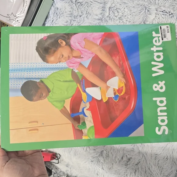 Learning Center Poster Pack - Science & Nature LAKESHORE - Picture 3 of 6